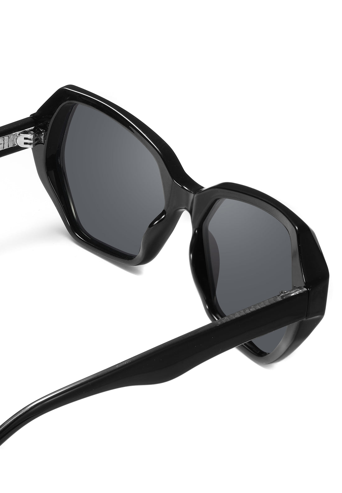 Lucia Black