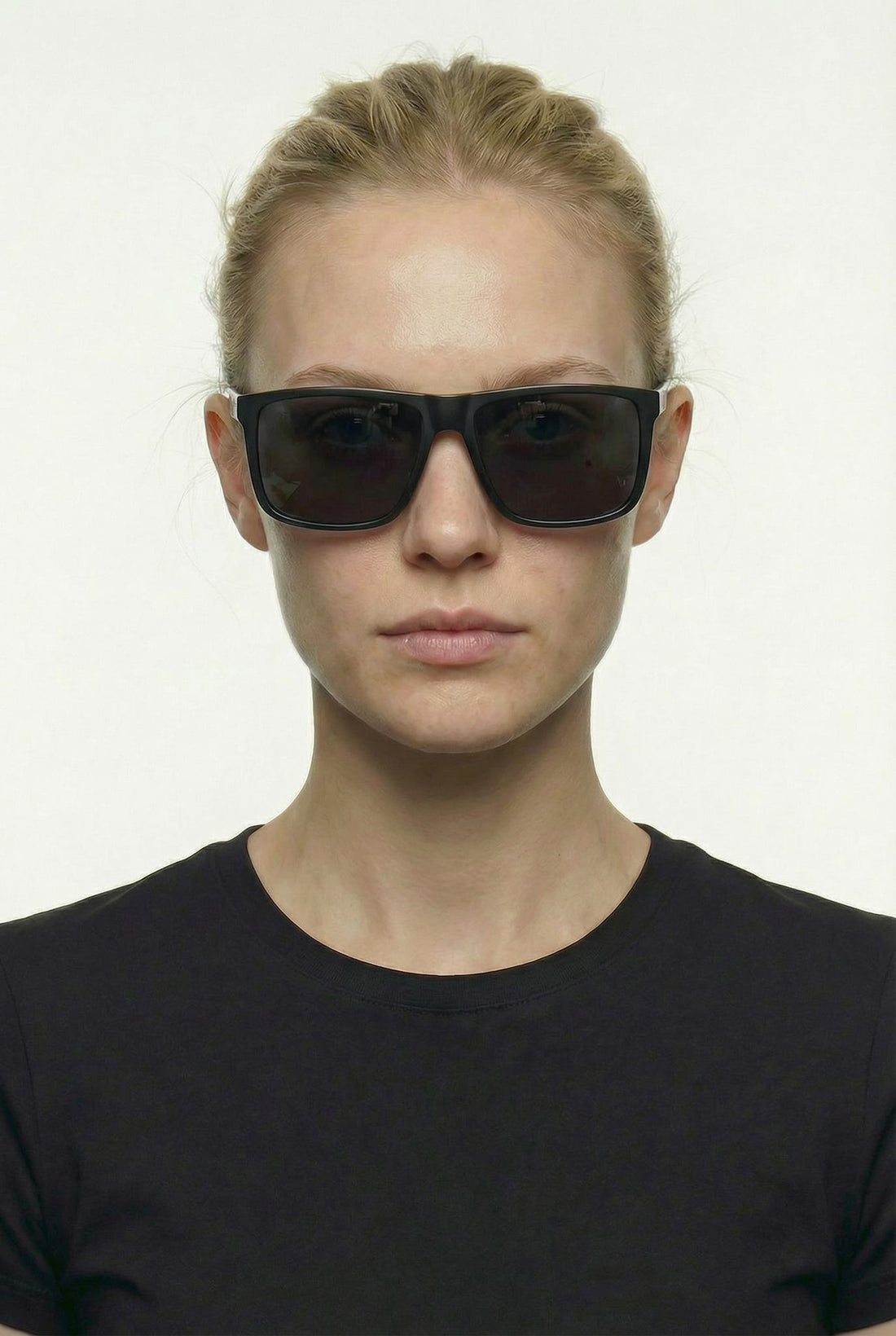 Capelli Matt black
