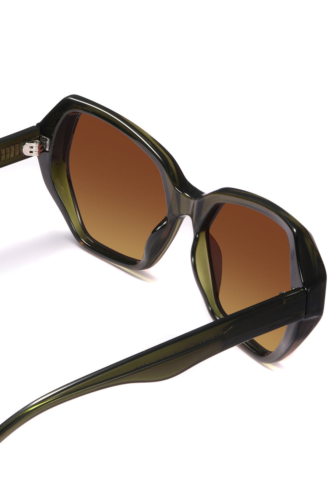 Lucia Olive